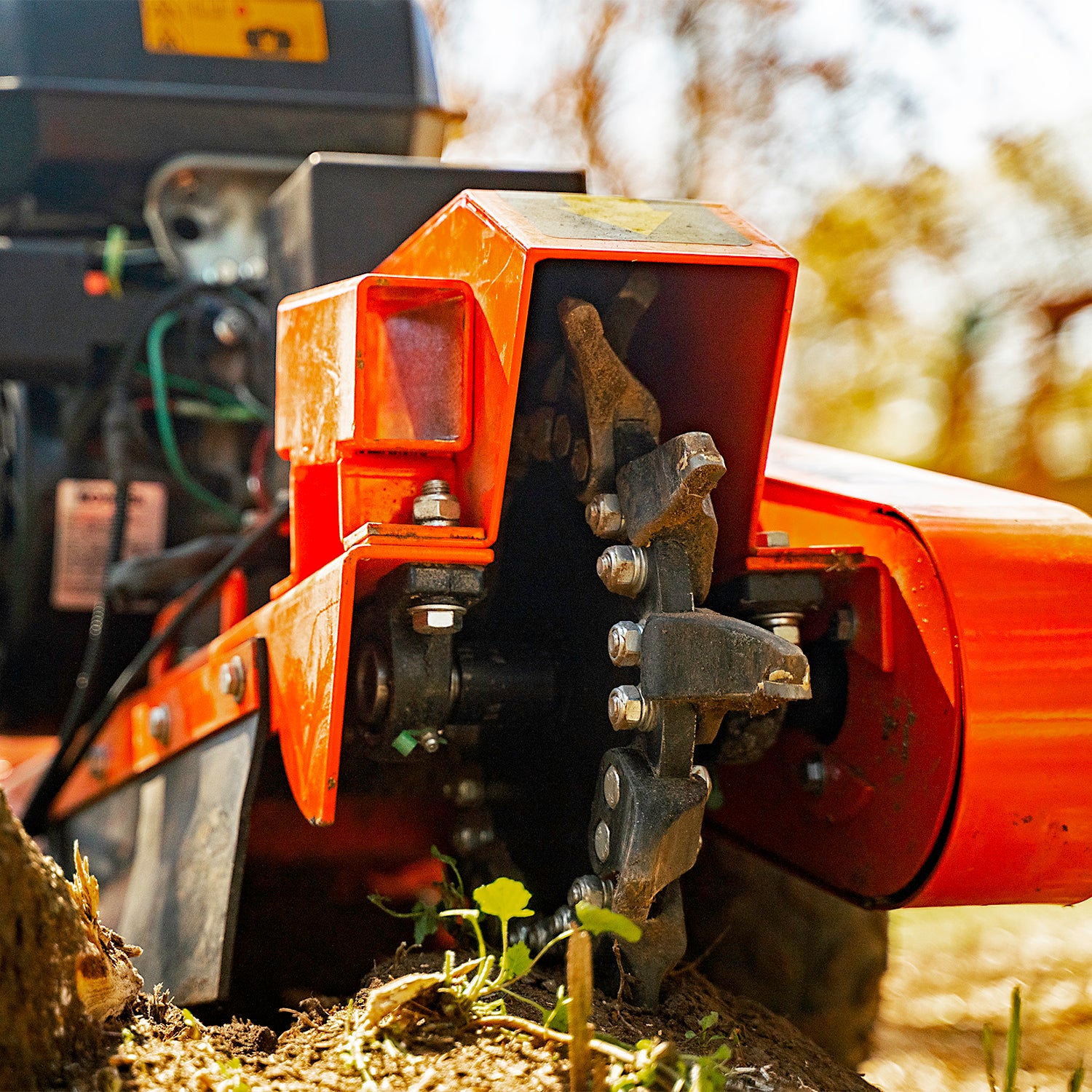 Detail K2 14 HP Commercial-Grade Stump Grinder with Electric